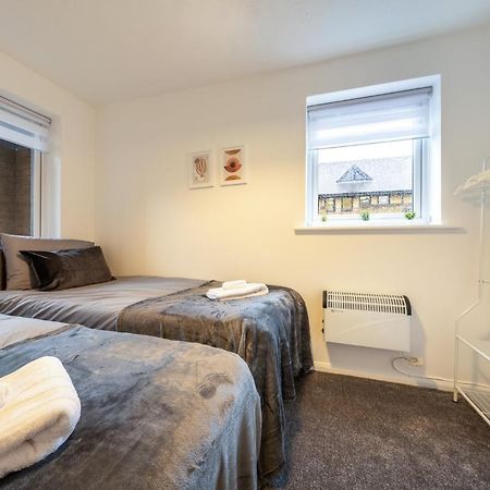 Luxury 2 Bed Apartment Stansted Airport Bishops Stortford Μπίσοπς Στόρτφορντ Εξωτερικό φωτογραφία